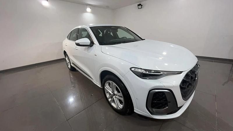 Nuova Audi Q5 203 CV (149 kW) 2025 Bianco SUV