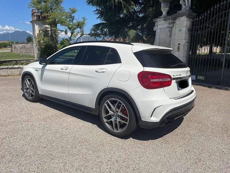 Usata Mercedes GLA45 AMG AMG 360 CV (264 kW) 2016 Bianco SUV