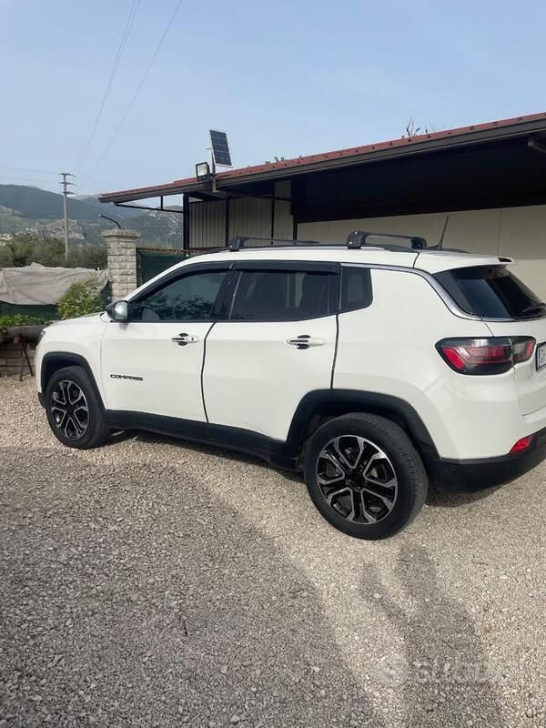 Bianco Usata 2021 Jeep Compass SUV | 22.800 € (Cara) - Immagine 1/4