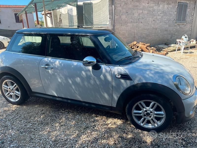 Usata Mini Cooper 122 CV (89 kW) 2012 Utilitaria