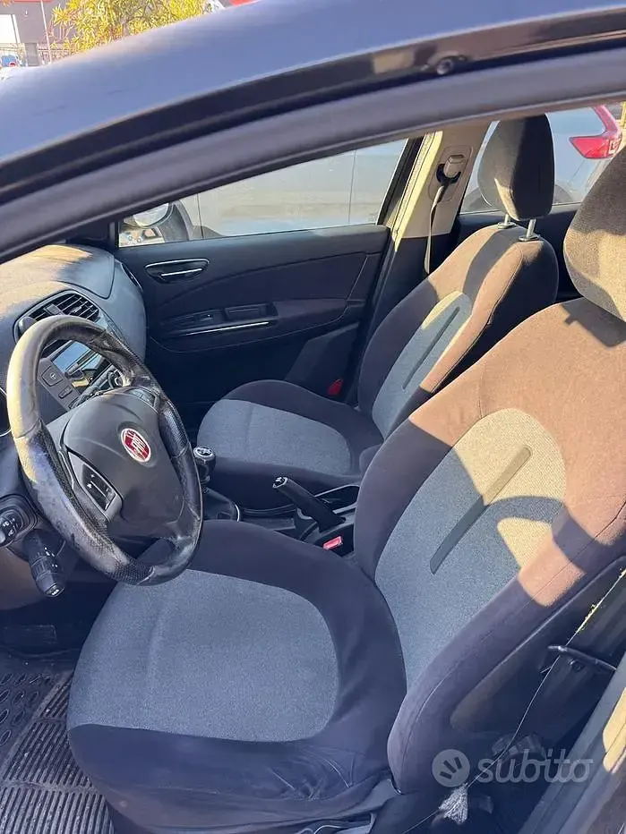 Usata Fiat Bravo 120 CV (88 kW) 2012 Grigio Utilitaria