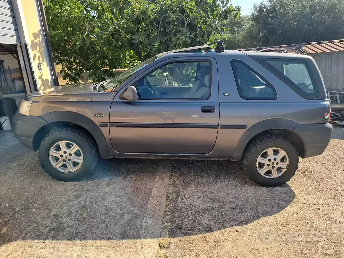 Usata Land Rover Freelander 117 CV (86 kW) 2002 SUV