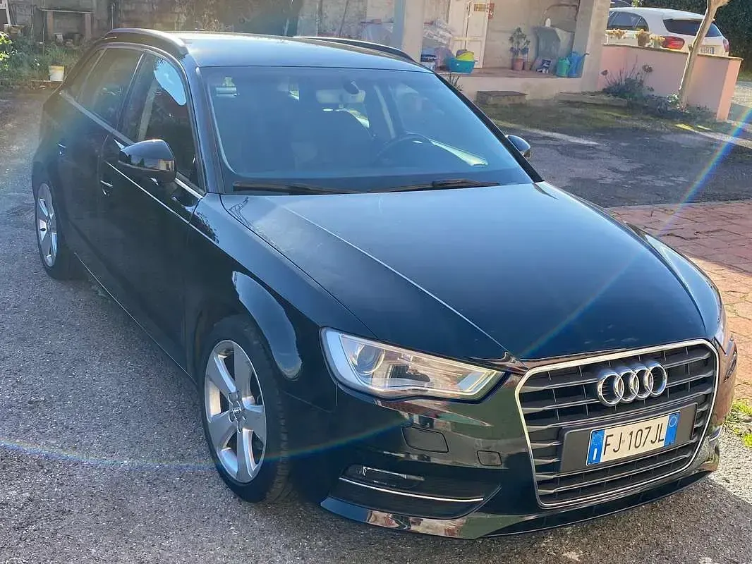 Usata Audi A3 Ambition 110 CV (80 kW) 2015 Nero Berlina