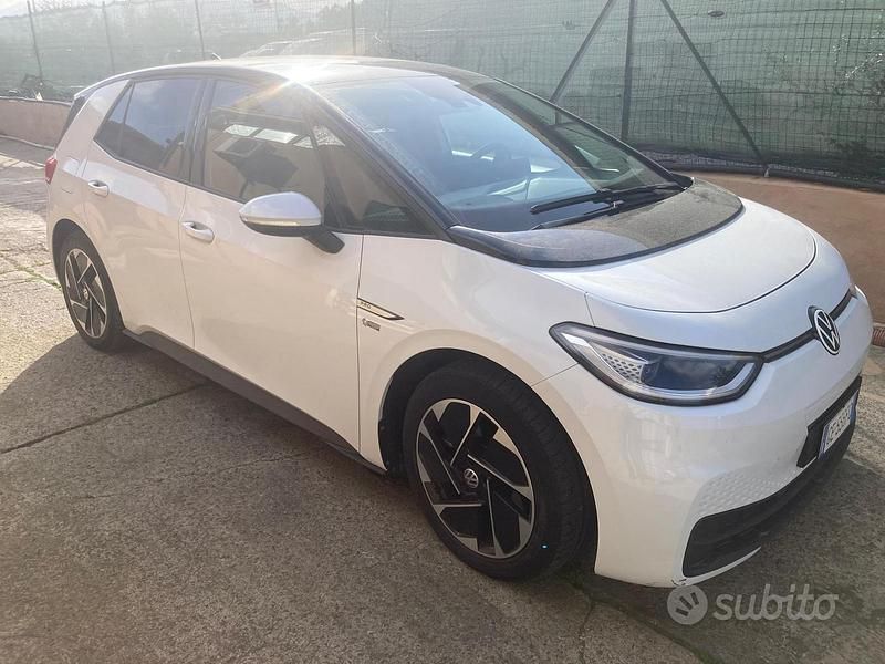 Usata VW ID.3 Pro Performance 150 kW (204 CV) 2022 Bianco Utilitaria
