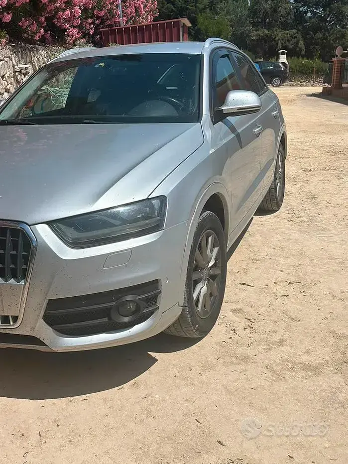 Usata Audi Q3 150 CV (110 kW) 2012 Grigio SUV