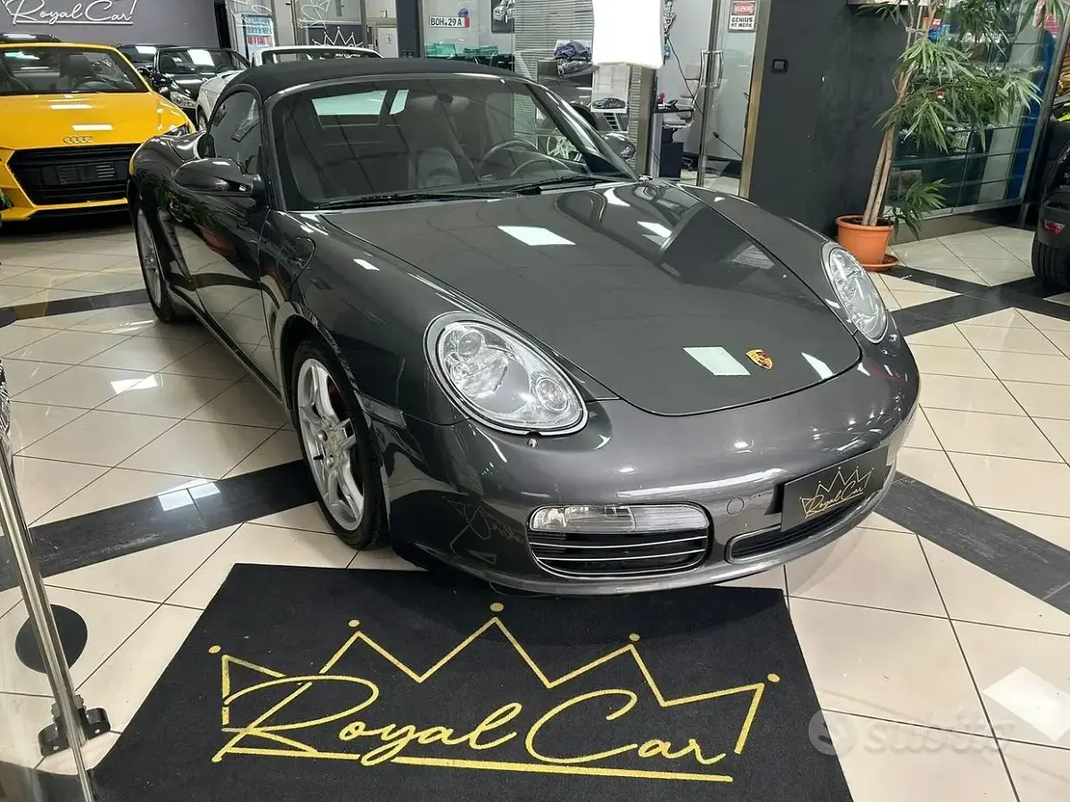 Usata Porsche Boxster 280 CV (205 kW) 2005 Grigio Cabrio