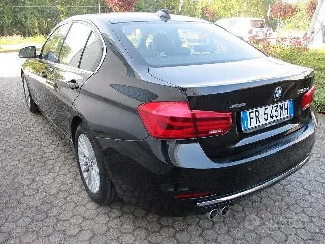 Usata BMW 320 Luxury Line 190 CV (139 kW) 2018 Nero Berlina
