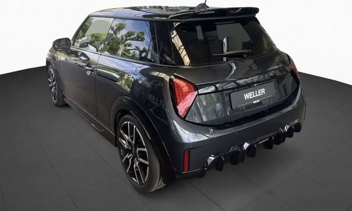 Usata Mini John Cooper Works 204 CV (150 kW) 2024 Other Utilitaria