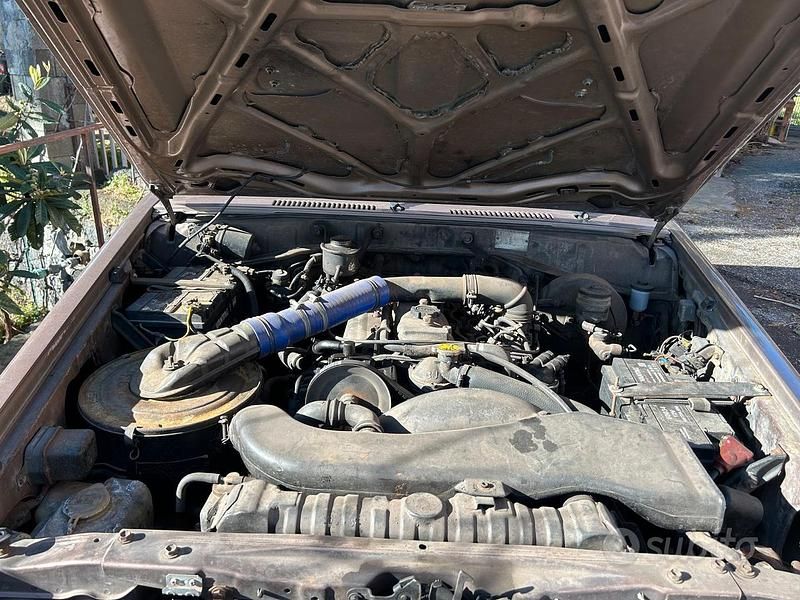 Usata Toyota Land Cruiser 1986 Marrone SUV