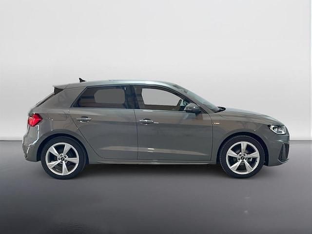 Usata Audi A1 Sportback S-Line 95 CV (69 kW) 2025 Grigio chronos metallizzato Utilitaria