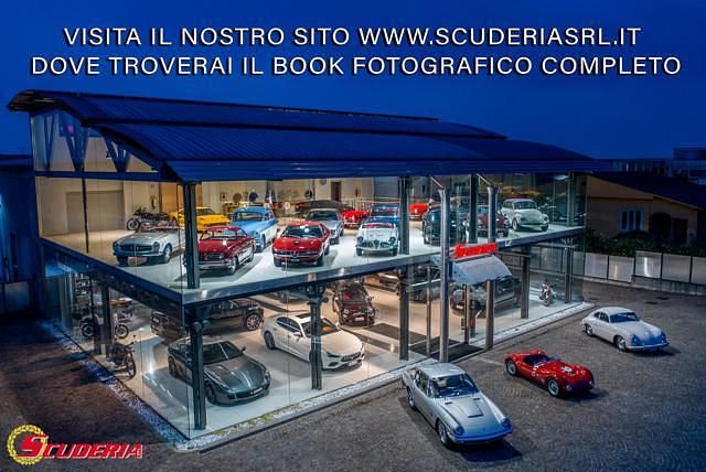 Usata Alfa Romeo 1750 Veloce 118 CV (86 kW) 1969 Blu Berlina