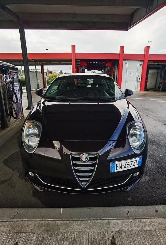 Nero Usata 2014 Alfa Romeo MiTo Due volumi | 4500 € - Immagine 1/4