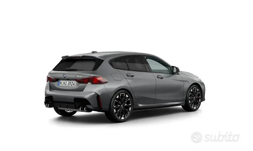 Nuova BMW M135 M Sport 300 CV (220 kW) 2026 Grigio Utilitaria