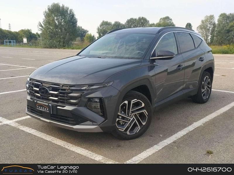 Grigio Usata 2025 Hyundai Tucson SUV | 32.000 € (Ottimo prezzo) - Immagine 1/4
