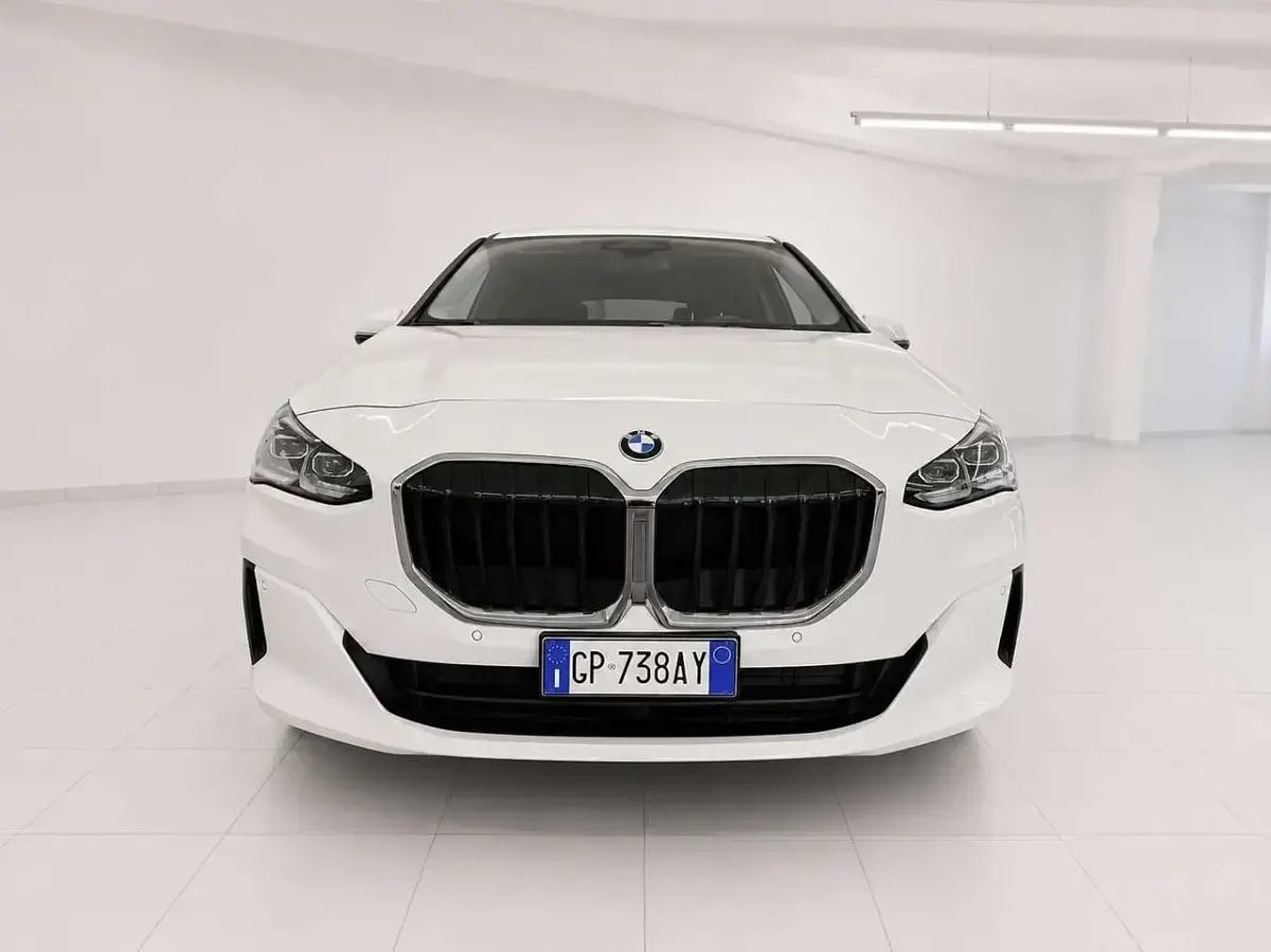 Usata BMW 220 Luxury Line 170 CV (125 kW) 2023 Bianco Coupé