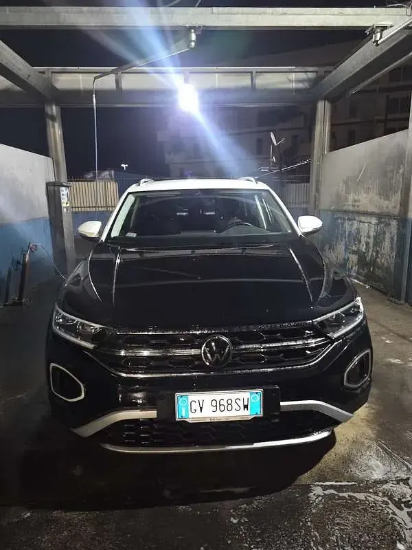 Usata VW T-Roc Style 150 CV (110 kW) 2023 SUV