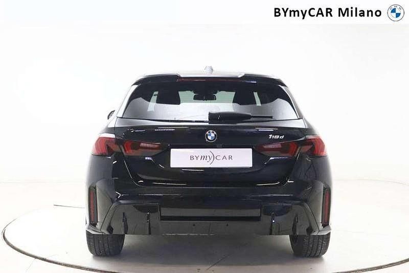 Używany BMW 118 M Sport 150 KM (110 kW) 2025 Czarny Hatchback