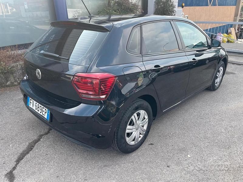 Usata VW Polo Comfortline 75 CV (55 kW) 2018 Nero Utilitaria