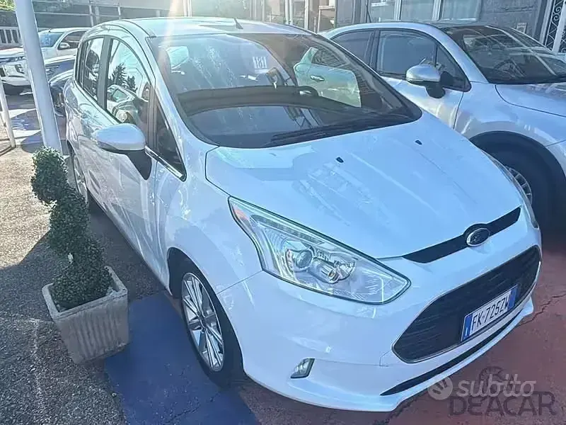 Usata Ford B-MAX Business Edition 75 CV (55 kW) 2017 Bianco Monovolume