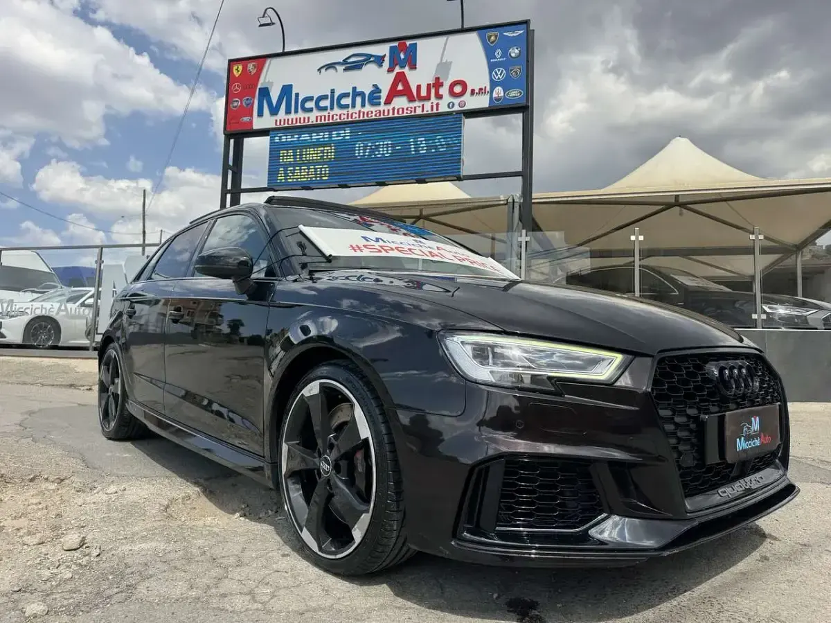 Usata Audi RS3 Sport 400 CV (294 kW) 2020 Nero Berlina
