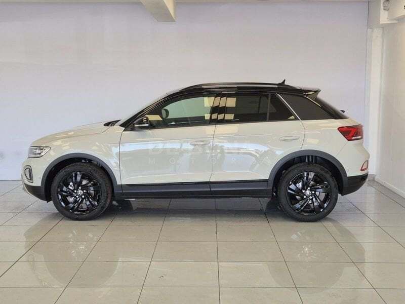Nuova VW T-Roc Style 116 CV (85 kW) 2025 Nero SUV
