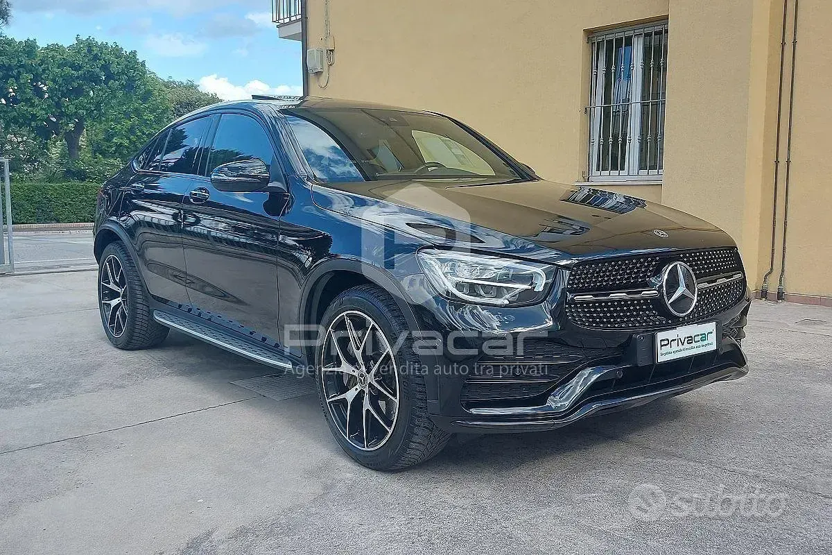 Usata Mercedes GLC220 Premium 194 CV (142 kW) 2023 Nero Coupé