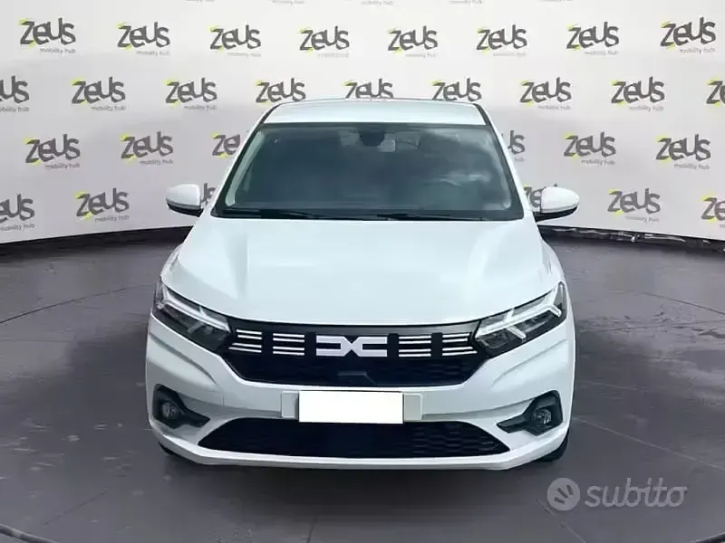 Usata Dacia Sandero Expression 67 CV (49 kW) 2023 Bianco Berlina