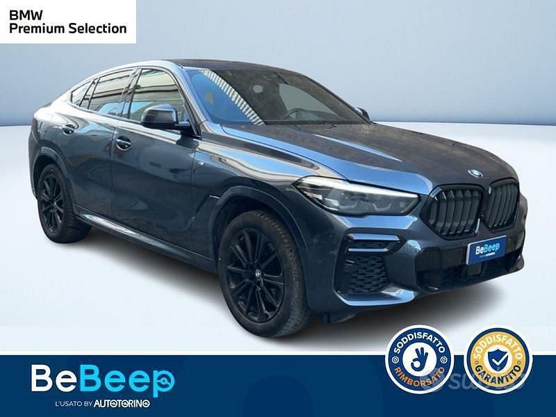 Usata BMW X6 M Sport 333 CV (244 kW) 2022 Grigio metallizzato SUV