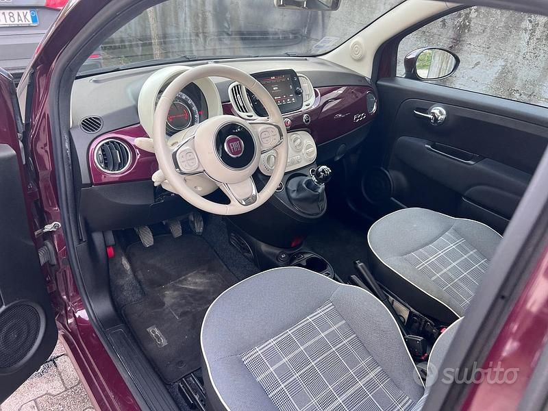 Usata Fiat 500 Lounge 69 CV (50 kW) 2020 Viola Berlina