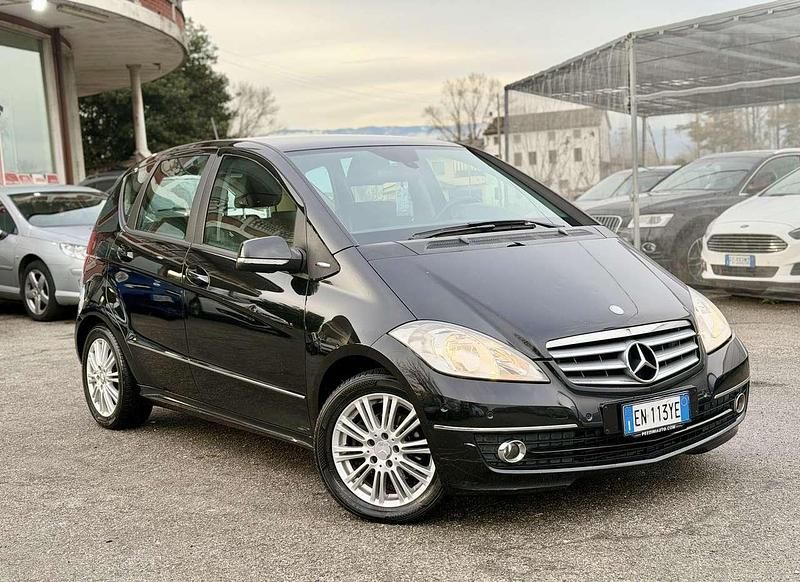 Occasion Mercedes A180 Avantgarde 109 ch (80 kW) 2009 Noir Monospace
