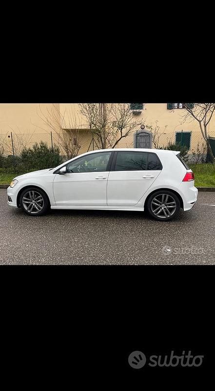 Usata VW Golf VII R-line 110 CV (80 kW) 2016 Bianco Berlina