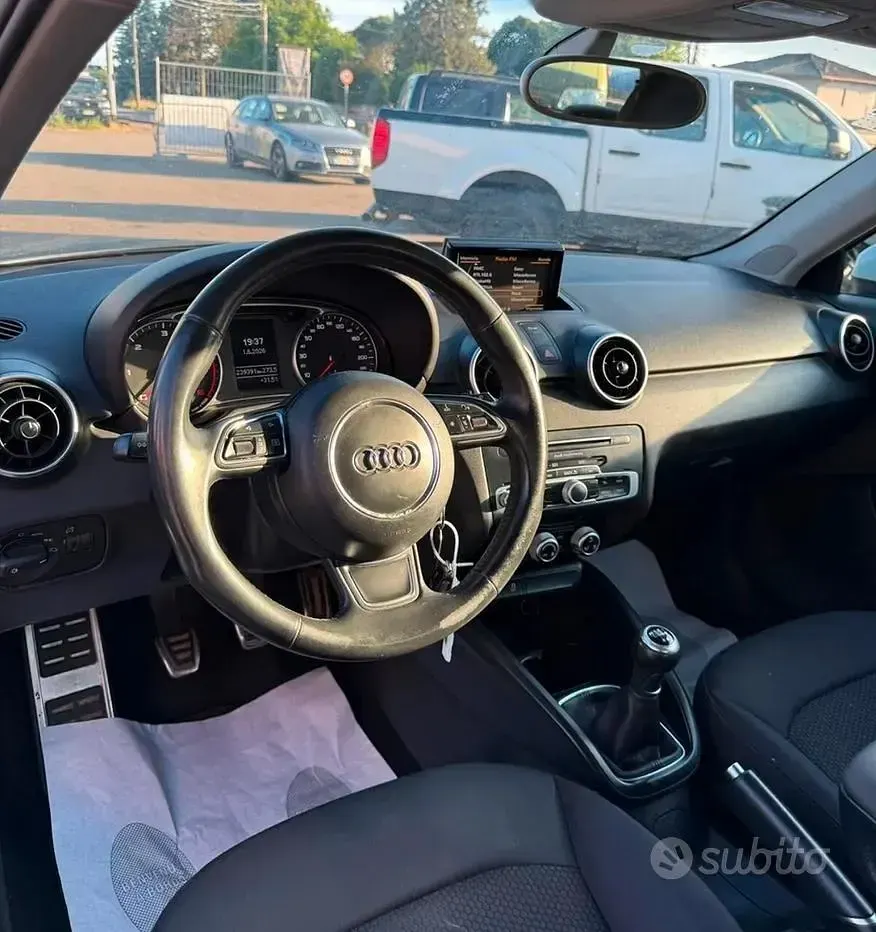 Usata Audi A1 Comfort 90 CV (66 kW) 2016 Bianco Utilitaria
