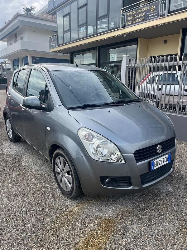 Usata Suzuki Splash GLS 65 CV (47 kW) 2010 Grigio Utilitaria