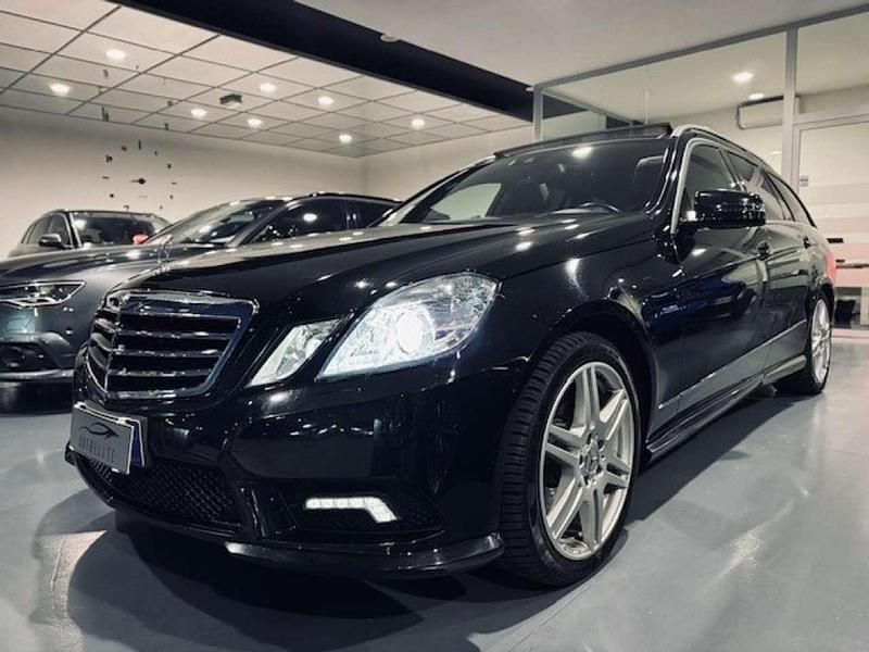 Nero Usata 2011 Mercedes E350 AMG Station wagon | 10.900 € (Buon prezzo) - Immagine 1/4