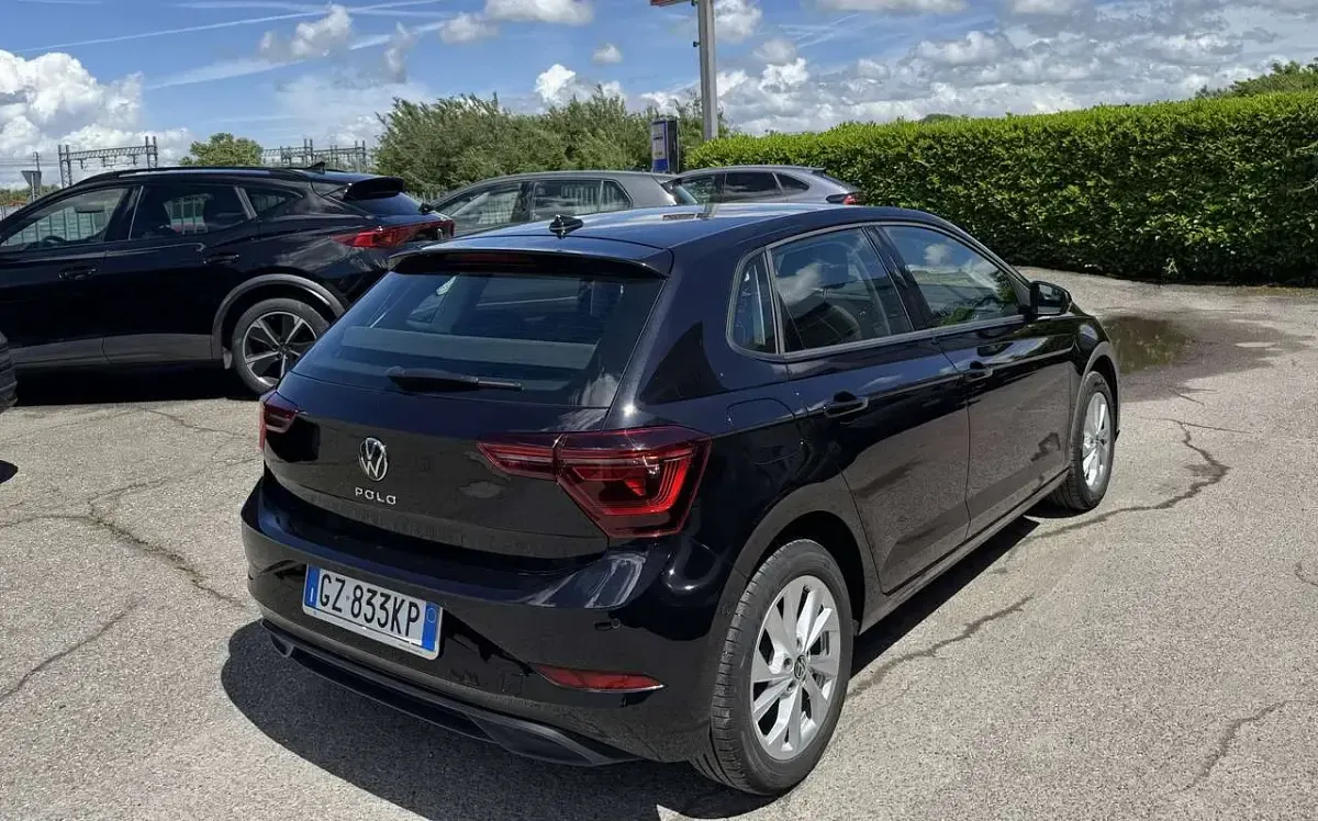 Usado VW Polo Style 95 HP (69 kW) 2025 Preto Citadino