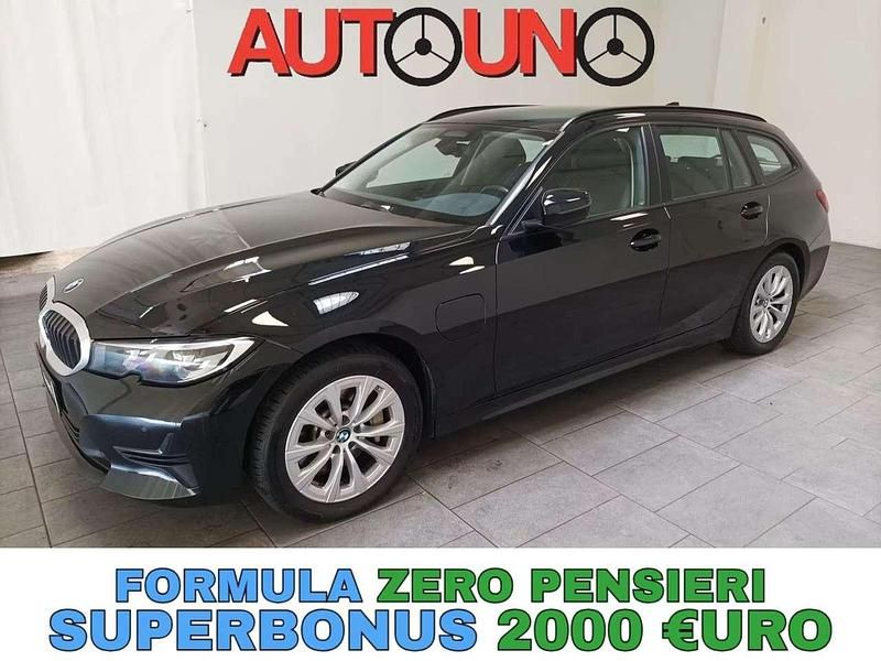 Usata BMW 330e Advantage 252 CV (185 kW) 2021 Nero Station wagon