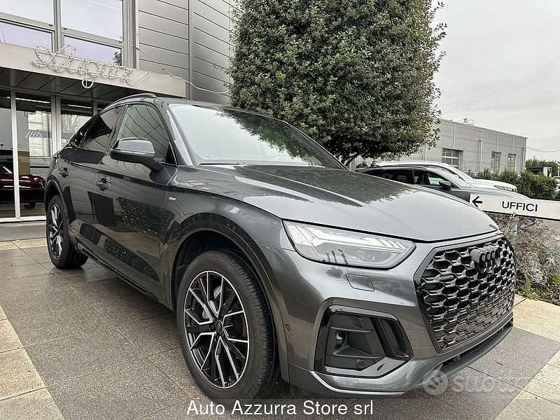 Usata Audi Q5 Ambiente 204 CV (150 kW) 2025 Grigio daytona SUV