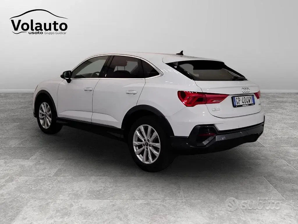 Gebraucht Audi Q3 Sportback Business Plus 150 PS (110 kW) 2023 Weiß SUV