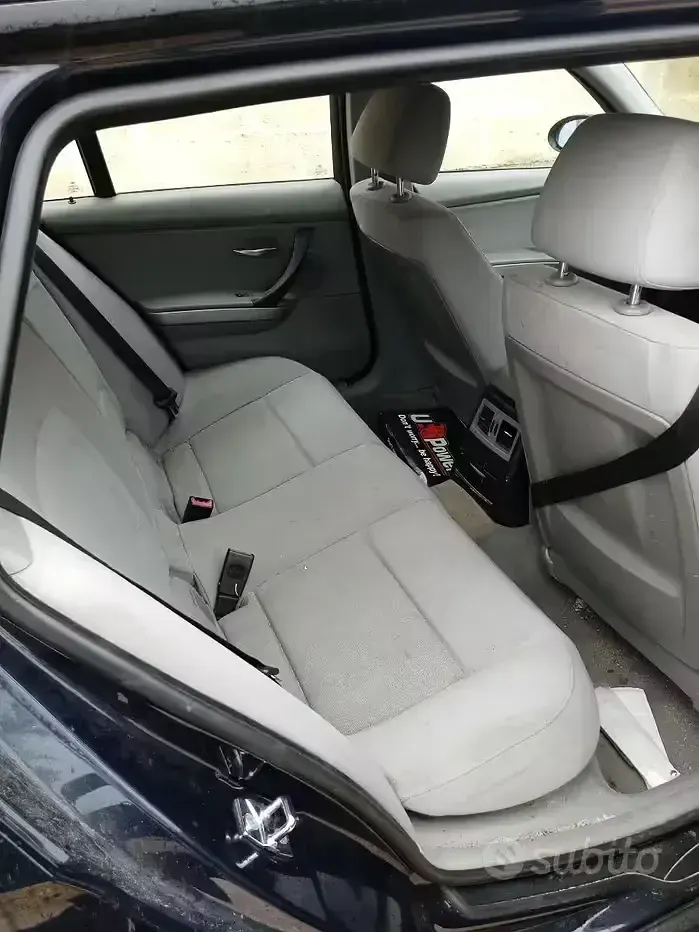 Usata BMW 320 177 CV (130 kW) 2007 Blu Station wagon