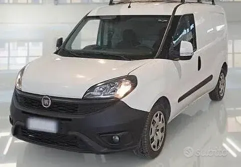 Usata Fiat Doblò Easy 120 CV (88 kW) 2019 Bianco Monovolume