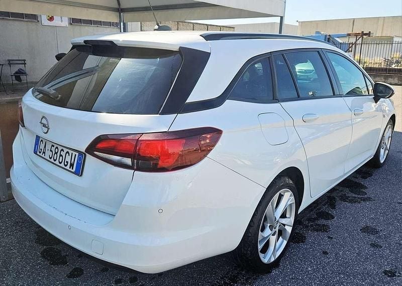 Usata Opel Astra GS Line 122 CV (89 kW) 2020 Bianco Berlina