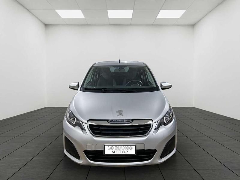 Usata Peugeot 108 Active 72 CV (52 kW) 2021 Grigio gallium Utilitaria