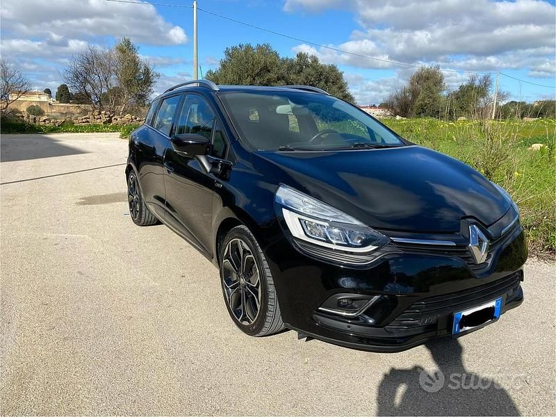 Usata Renault Clio GrandTour 90 CV (66 kW) 2018 Nero Station wagon