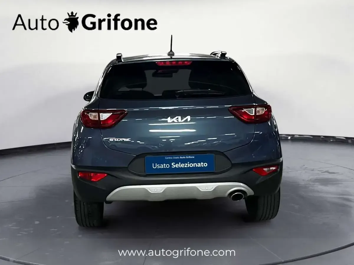 Usata Kia Stonic Style 120 CV (88 kW) 2023 Blu/azzurro SUV