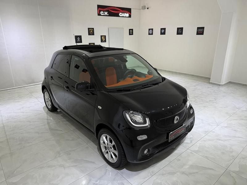Usata Smart ForFour Passion 71 CV (52 kW) 2015 Nero Utilitaria