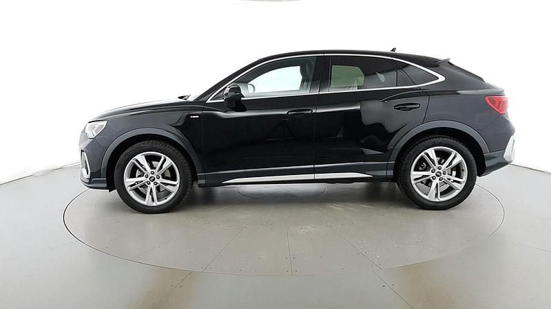 Usata Audi Q3 Sportback S-Line 150 CV (110 kW) 2025 Nero midnight SUV