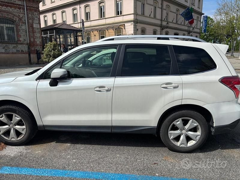 Usado Subaru Forester 150 CV (110 kW) 2022 Blanco SUV