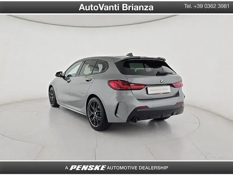 Usata BMW 116 M Sport 116 CV (85 kW) 2022 Grigio Utilitaria