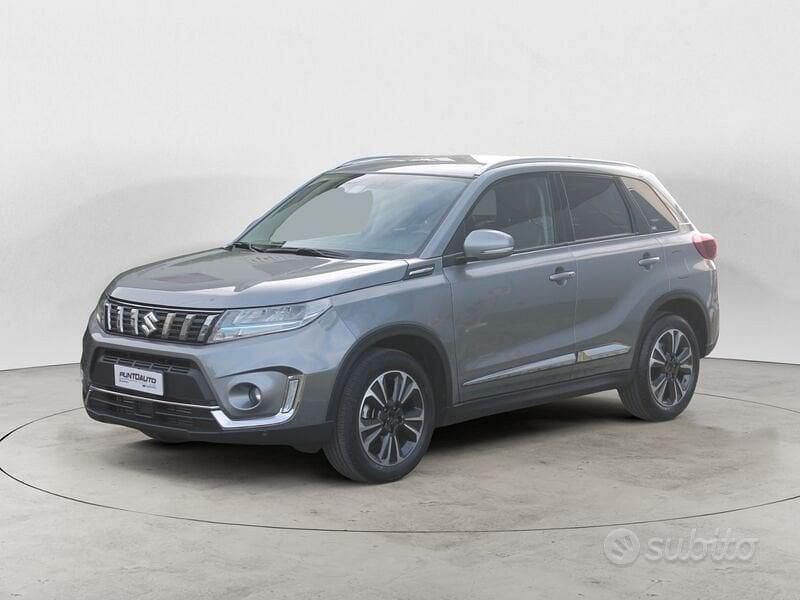 Grigio Usata 2020 Suzuki Vitara SUV | 19.800 € (Cara) - Immagine 1/4