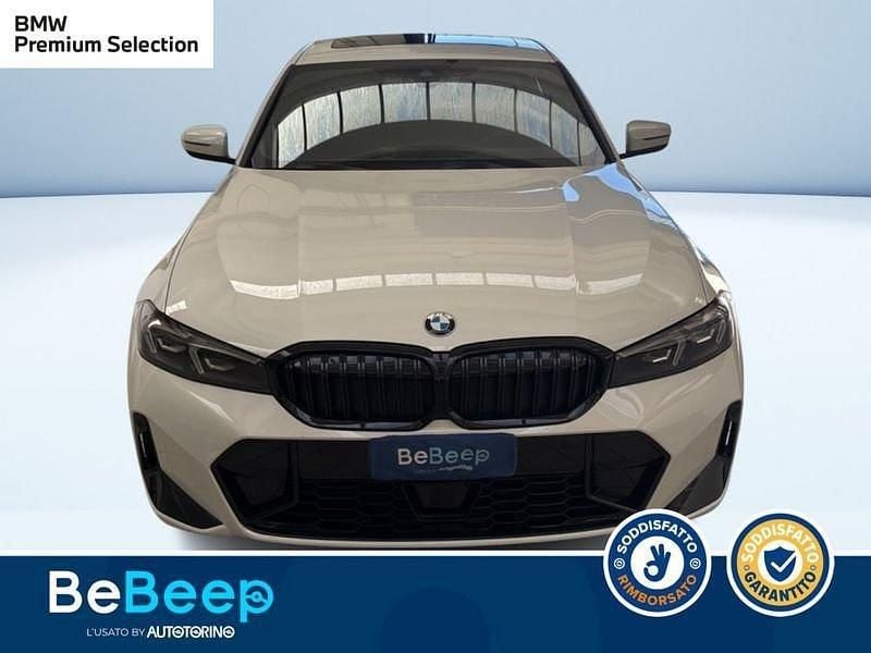 Usata BMW 330 M Sport 286 CV (210 kW) 2024 Bianco pastello Berlina